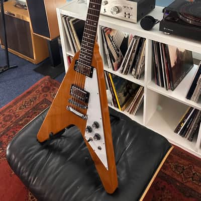 Gibson Flying V 2022 Antique Natural image 7
