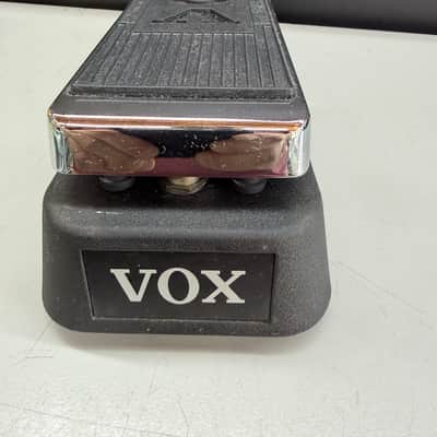 Vox V847A Wah with 9V Jack  - Black / Chrome image 1