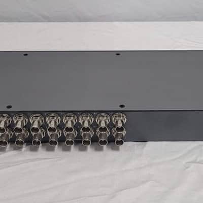 Blackmagic Design Smart Videohub CleanSwitch 12x12 with Built-In Sync - Excellent Condition image 2