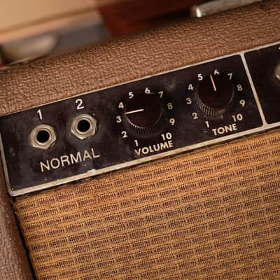 1962 Fender Deluxe Amp image 6