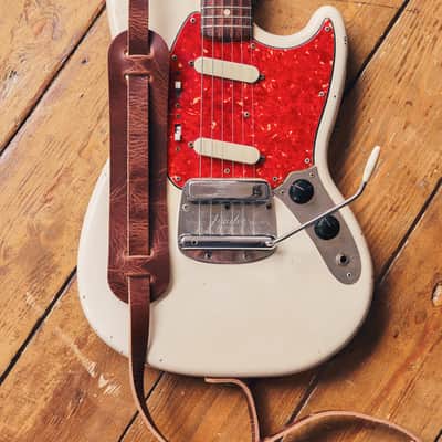 Vintage 60s Strap / Shoulder Pad / Leather Guitar Strap / Two Colourways image 1