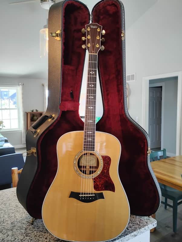 Taylor 810 Acoustic Guitar 2000 image 1