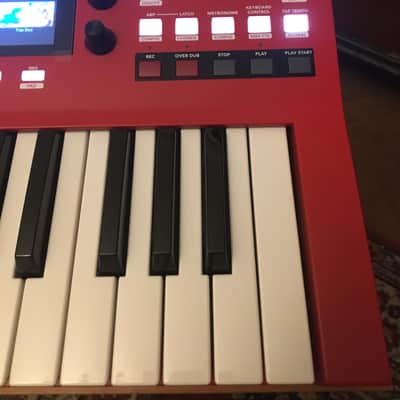 Akai MPC KEY 37 from 2024, Absolutely New with Accesories/Manual in Original box image 7