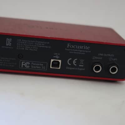 Focusrite Focusrite Scarlett 2i2 Audio Interface 1st Generation Red 2015 - Red image 8