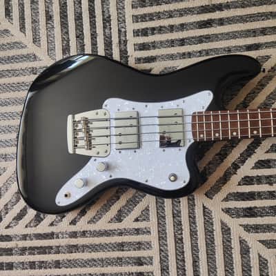 Squier Paranormal Rascal Bass HH 2023 - Present - Metallic Black image 6