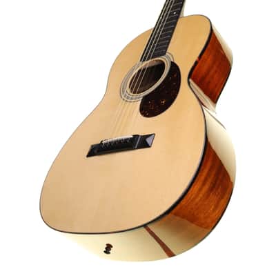 Eastman E10 OO Parlour Acoustic Guitar, Adirondack Top with Hard Case image 6