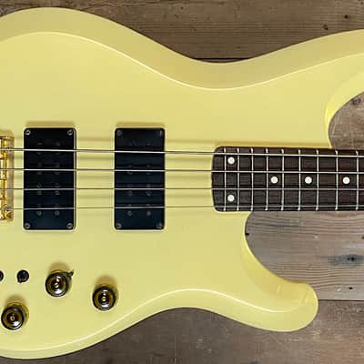Ibanez Roadstar II RS430