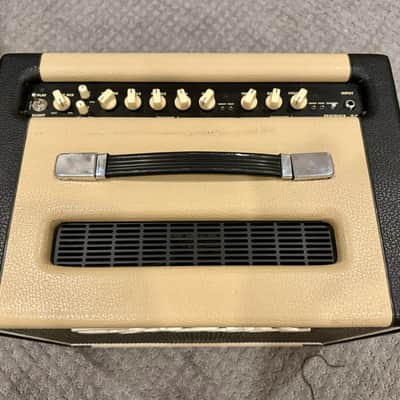 Egnater Rebel 30 2-Channel 30-Watt 1x12" Guitar Combo 2010 - 2014 - Black / Blonde image 2