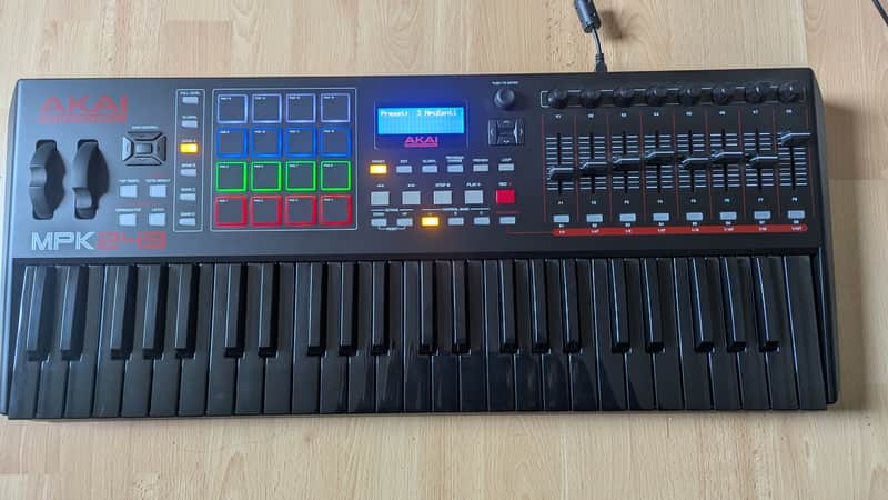 Akai MPK249 2014 - Present - special edition -Black image 1
