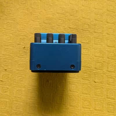 Behringer RV600 Reverb Machine Pedal 2010s - Standard image 4
