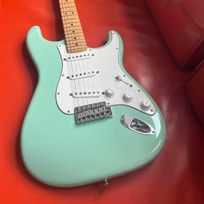 Fender American Special Stratocaster – Surf Green 2013 + OGB image 3