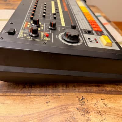 Roland TR-808 Rhythm Composer 1982 - Black image 9