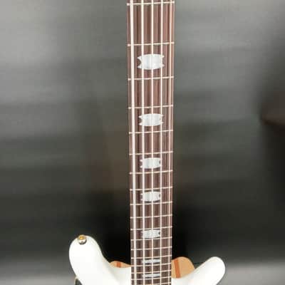 Spector Icon NS-5 Bolt-On White Gloss 5 String Bass 8 lbs 10 Ounces image 7