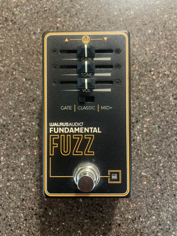 Walrus Audio Fundamental Fuzz