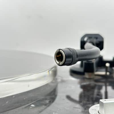 TEAC TN-570 Analog Turntable, Black Marble image 7