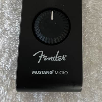 Fender Mustang Micro headphone Amplifier in Excellent Condition image 3