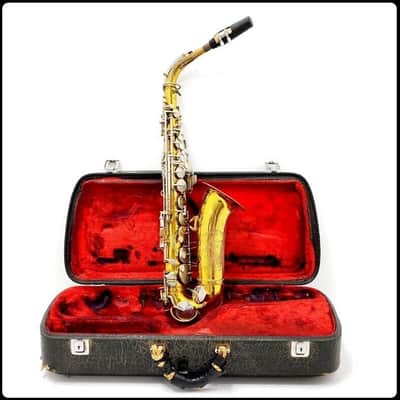 KING Cleveland Alto Saxophone, USA, Very Good Condition. Case/Neck/Mouthpiece image 10