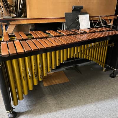 Musser M250 rosewood marimba - low A 4.3 oct image 3
