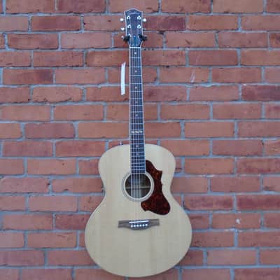 Godin Forum Natural RN EQ w/hard case image 1