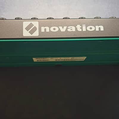 Novation Launchkey Mini MKII MIDI Keyboard Controller 2015 - 2019 - Black image 3