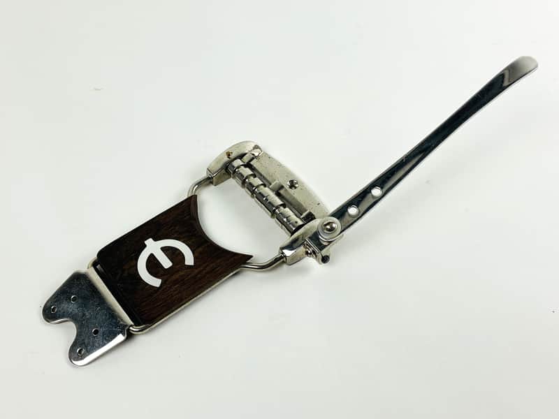 Epiphone Vintage Trem-O-Tone vibrato tailpiece assembly