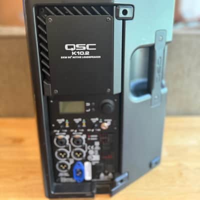 QSC K10.2 2-Way 2000-Watt 10" Active Speaker 2010s - Black image 2