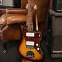 Squier Vintage Modified Jazzmaster Sunburst (USED)