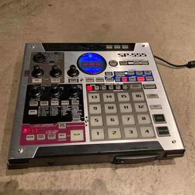 Roland SP-555 Sampler - Excellent Condition w/ 2GB CF Card image 4