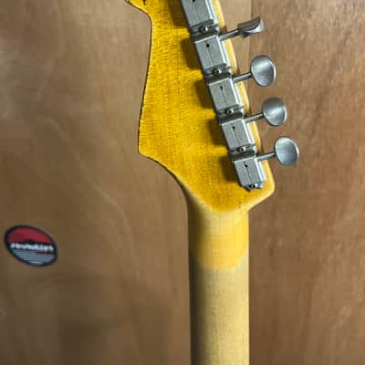 FENDER CUSTOM SHOP 1964 STRATOCASTER HEAVY RELIC – DAPHNE BLUE image 9