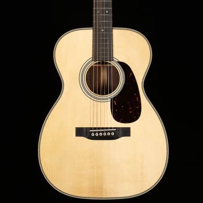 Martin Custom Shop Willcutt Exclusive 00 28 Style Adirondack/Guatemalan Rosewood (466) image 3