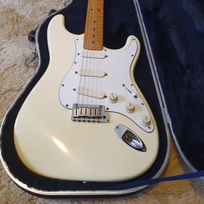 Fender Strat Plus with Maple Fretboard 90s - Olympic White image 1