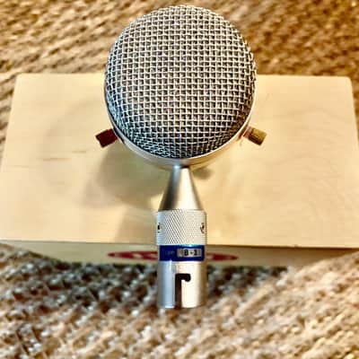 Blue B3 Bottle Cap Mic Capsule w/ Box image 3
