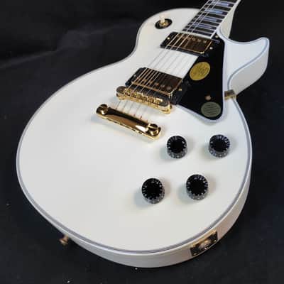Gibson Vintage 2001 Les Paul Custom, Alpine White, Gold Hardware, w/HSC NOS image 8