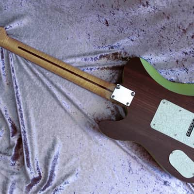 GB Liuteria Traditional Tele walnut burl and resin green image 17