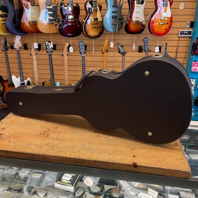 Taylor Grand Concert 00 Acoustic Guitar Brown Case image 3
