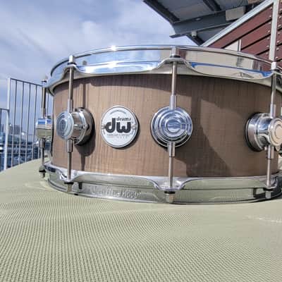 DW Collector's Series Eucalyptus /Maple Exotic HVLT Snare, Natural Satin, 5x14 image 4