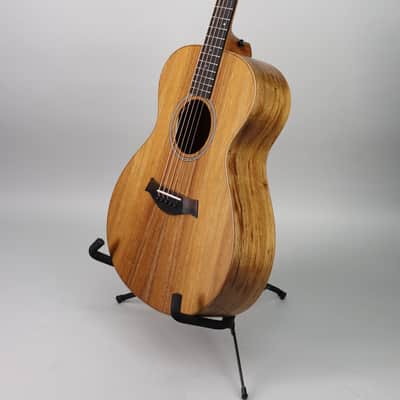 Taylor JCSM-5 Jacob Collier Signature Model 5-String image 9