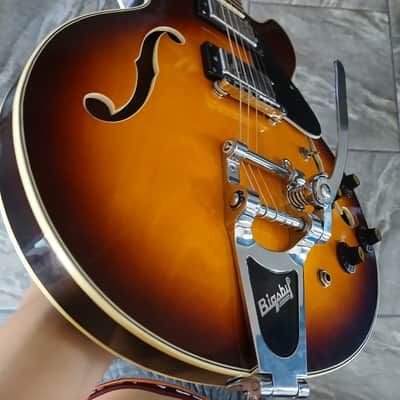 Sekova Guitar 1960'S-1970'S - Sunburst image 8