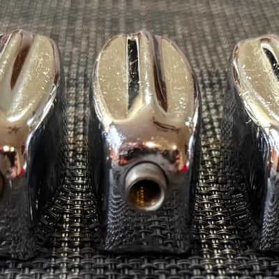 Rogers Holiday Drum Mounting Parts and 5 uncracked B&B lugs image 6