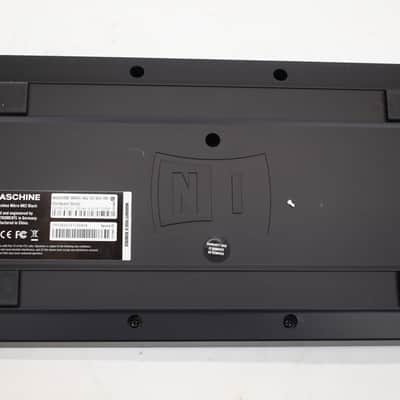 Native Instruments Maschine Mikro Mk2 Production and Performance System image 6