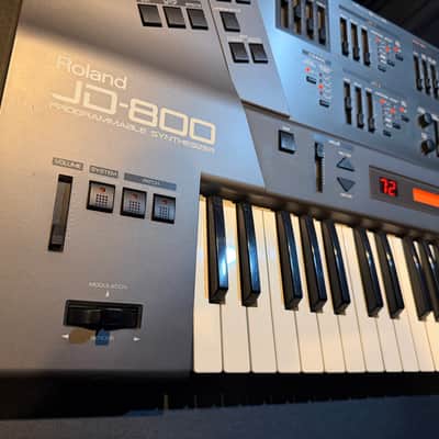Roland JD-800 61-Key Programmable Synthesizer 1991 - 1995 - Carbon image 2