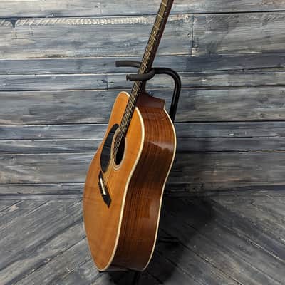 Used Martin Left-Handed D-28 Acoustic Guitar with Hard Case image 6