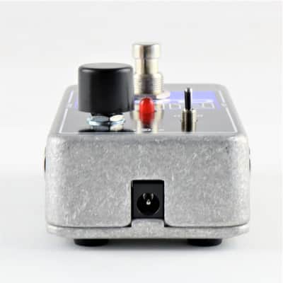 ELECTRO HARMONIX NEO CLONE ANALOG CHORUS image 8