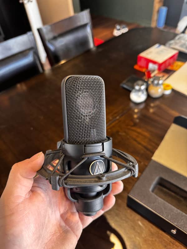 Audio-Technica AT4040 Large Diaphragm Cardioid Condenser