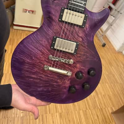 Nik Huber Orca 2024 - Purple Burst image 2