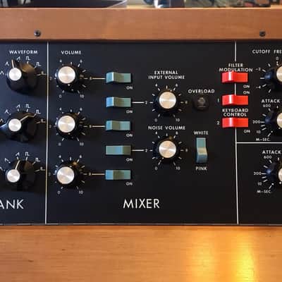 ORiGiNaL --Vintage Moog Minimoog Model D 1970s Walnut analog synth real w MIDI image 15