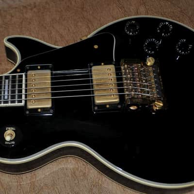 Gibson Les Paul Custom Black Beauty 1983 image 2