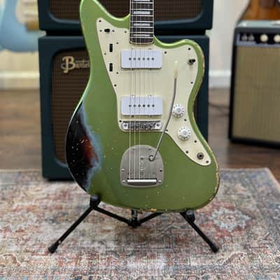 Berly J-Master - Metallic Green/Sunburst Nitro image 4
