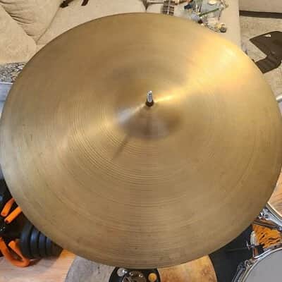 20" Avedis Zildjian Ride Cymbal - 1960s - 2540 Grams image 1