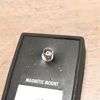 Larsen BNC-BNC Magnet Mount CG0119M image 3